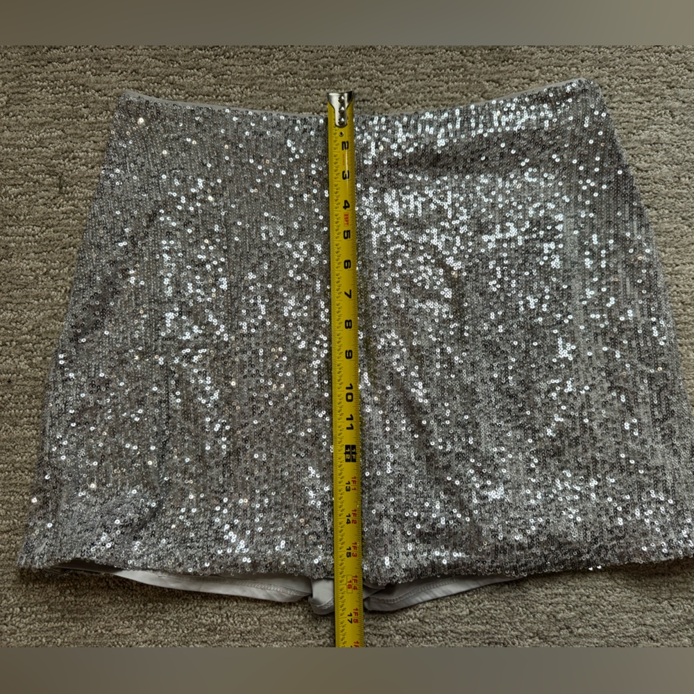 Abercrombie & Fitch Silver Sequin Skirt with Short - Picture 4 of 6